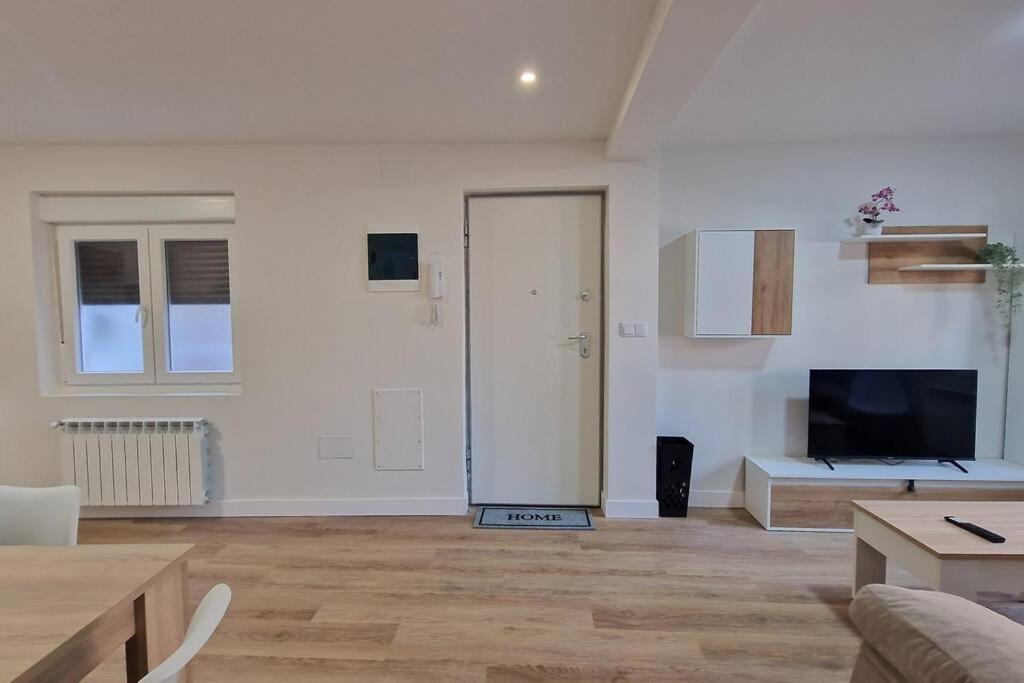 Apartamento Aires De Tineo Ов'єдо Екстер'єр фото
